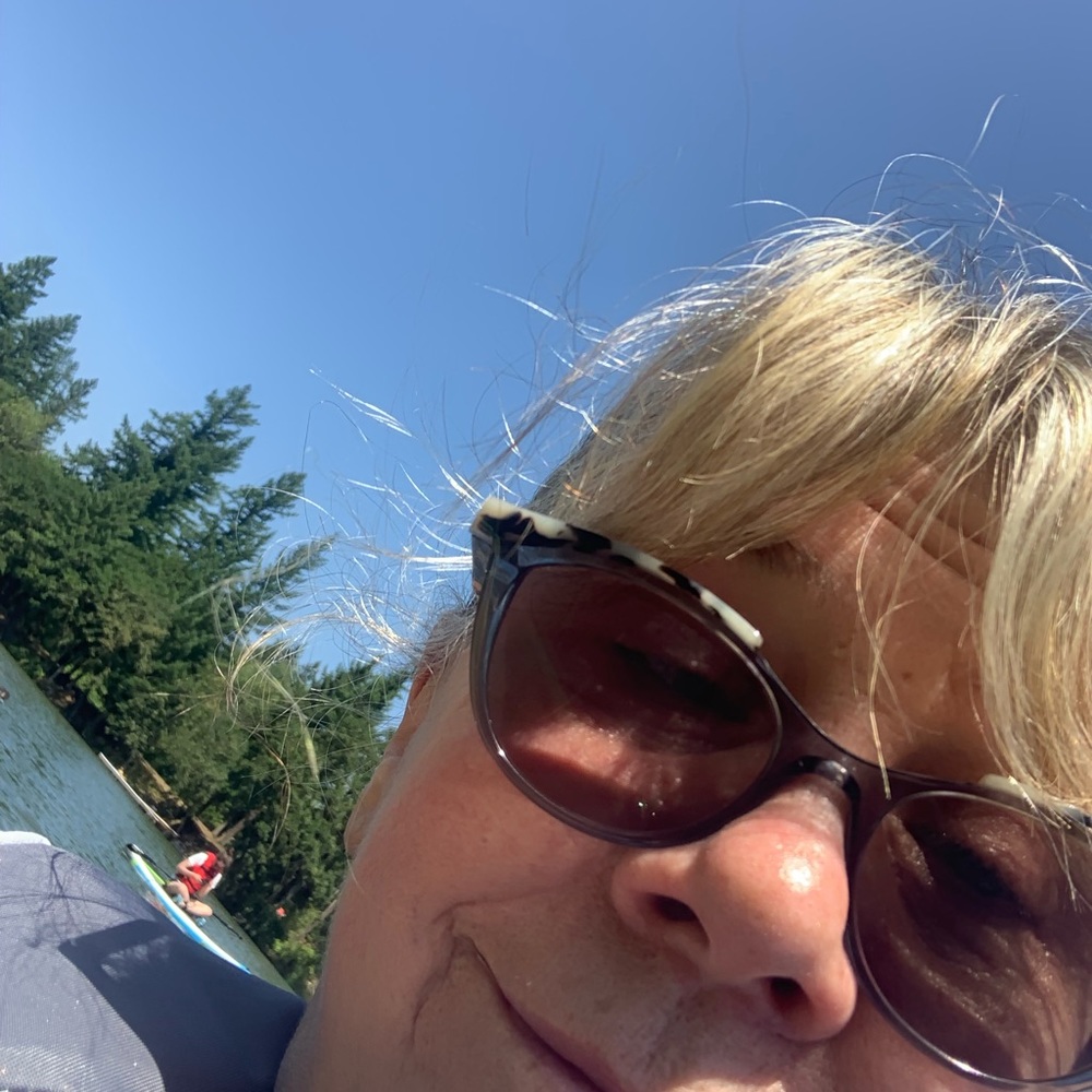 Meet your Posher, Jeri